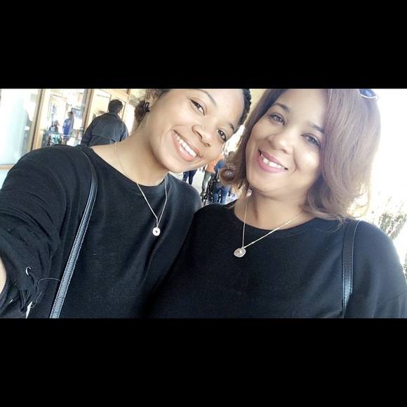 Meet your Posher, Kaitlyn - Picture 2 of 3